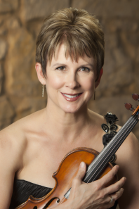 Photograph of violin soloist Stephanie Sant'Ambrogio