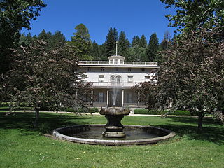 Photograph of Bowers Mansion, courtesy of Wikipedia